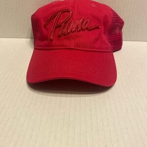 Puma women’s Trucker Hat